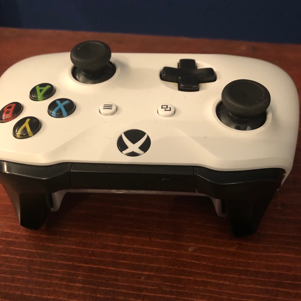 Xbox controller - Picture 4 of 5